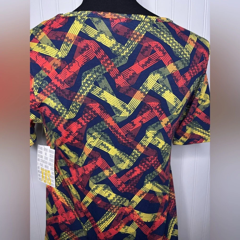 LuLaRoe Perfect T Tee Women’s Geometric Print Tunic Short Sleeve Size XXS Navy - Picture 8 of 16
